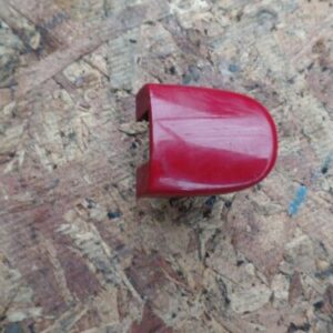 2002 AUDI A2. 1.4 PETROL. DOOR HANDLE LOCK COVER RED