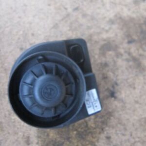 2006 BMW X5 E53. ALARM HORN SIREN