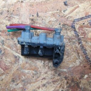 1996 MERCEDES BENZ E320 W210 ESTATE. VACUUM PUMP SOLENOID
