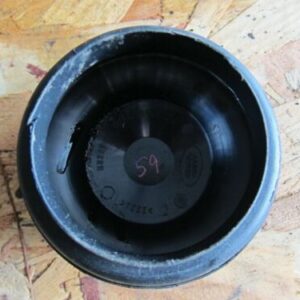 2011 RANGE ROVER VOGUE L322. FRONT SUSPENSION TOP MOUNT COVER CAP
