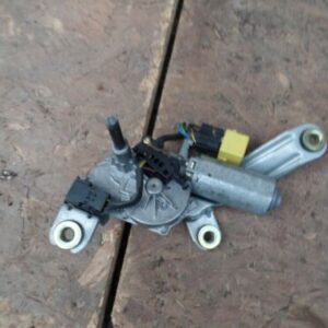 2000 MERCEDES BENZ E320 W210. REAR WIPER MOTOR