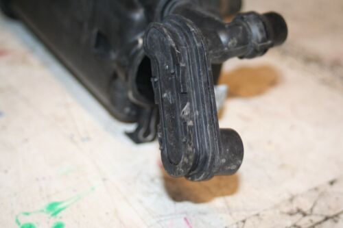 2004 BMW 318CI CONVERTIBLE. COOLANT BOTTLE + CONNECTORS 7787039 - Image 5