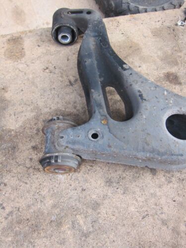 1998 MERCEDES BENZ SLK CONVERTIBLE. LOWER ARM DRIVERS SIDE OFF SIDE OS - Image 3