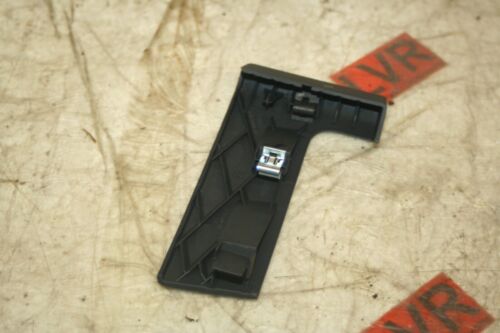 2015 RANGE ROVER SPORT L494. DASH BOARD TRIM UNDER A PILLAR - Image 2