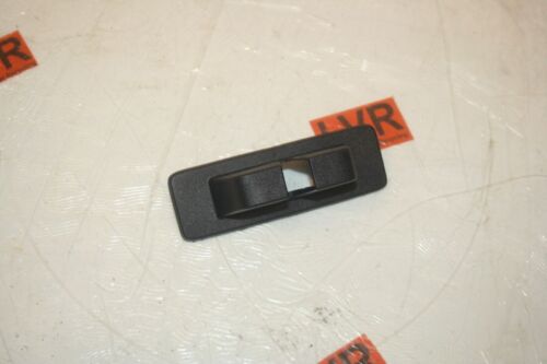 2018 LAND ROVER DISCOVERY 5 L462 BOOT LID TAILGATE LATCH COVER