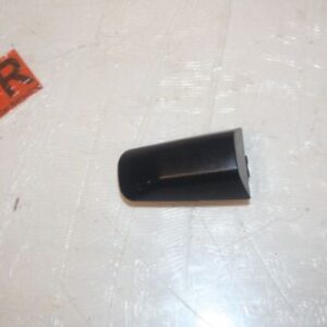 2018 LAND ROVER DISCOVERY 5 L462 DOOR HANDLE IN BLACK LOCK CAP DRIVER REAR