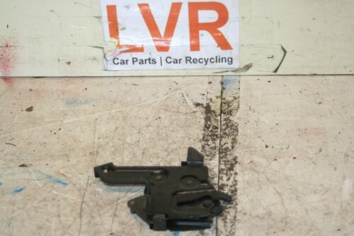 2004 BMW 318CI E46 CONVERTIBLE. ROOF LATCH LEFT