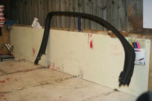 2013 VAUXHALL ADAM 1.4 PETROL MANUAL. NS PASSENGER DOOR TRIM - Image 3