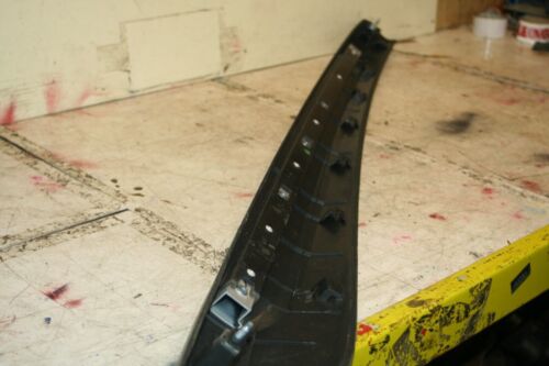 2018 VAUXHALL MOKKA 1.4 TURBO FACELIFT. DRIVER SIDE ROOF TRIM RUNNER BAR - Image 3