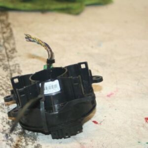 2004 BMW 318CI CONVERTIBLE. DRIVER AIRBAG SQUIB CLOCK RING