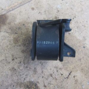 2003 HYUNDAI SANTA FE MK1 2.7 V6 PETROL. ENGINE MOUNT