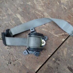 2000 MERCEDES BENZ E320 W210. PASSENGER SIDE REAR SEATBELT
