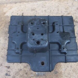 2003 HYUNDAI SANTA FE MK1 2.7 V6 PETROL. BATTERY TRAY