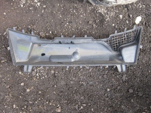 MERCEDES E320 W210 ESTATE. BONNET TRIM DRAINAGE PANEL