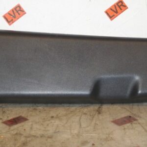 2015 RANGE ROVER SPORT L494 44V8. B PILLAR TRIM