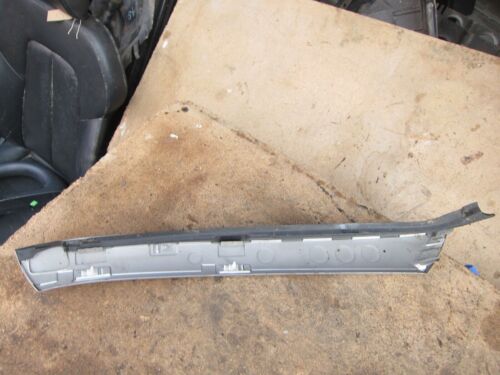 1998 MERCEDES BENZ SLK CONVERTIBLE. PILLAR TRIM - Image 2