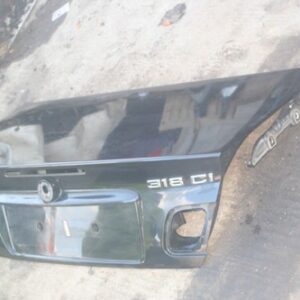 2004 BMW 318CI E46 CONVERTIBLE. BOOT LID TAIL GATE IN BLACK BARE