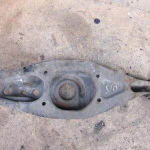 1998 MERCEDES BENZ SLK CONVERTIBLE. DRIVERS SIDE REAR LOWER ARM OFF SIDE OS(R)