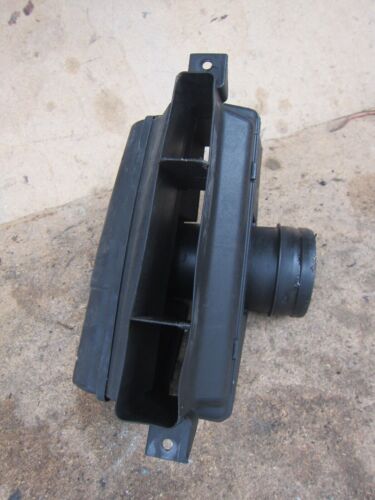 2006 SEAT LEON MK2 1.6 PETROL. AIR INTAKE HOUSING - Image 3