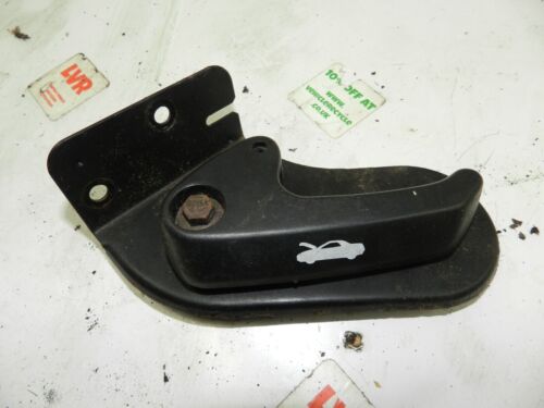 1996 MGF 1.8 PETROL MANUAL. BONNET RELEASE HANDLE