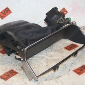 2016 RANGE ROVER SPORT L494. UPPER STEERING COWLING AND SPEEDOMETER SURROUND