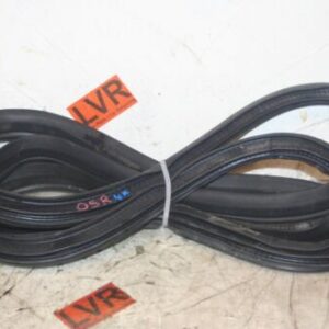 2008 HONDA CIVIC MK8. 2.2 DIESEL. DRIVER SIDE REAR DOOR RUBBER SEAL