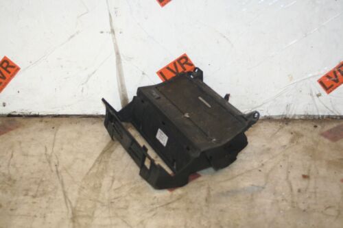 2004 BMW 3 SERIES E46 COMPACT. CENTRE CONSOLE POCKET CUBBBY HOLE 12V SOCKET