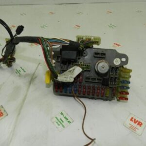 1996 MGF 1.8 PETROL MANUAL. FUSE BOX BOARD YWC104500