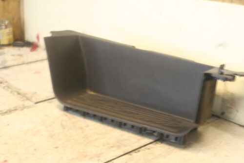 2014 FORD TRANSIT CUSTOM MK8.PASSENGER SIDE STEP TRIM