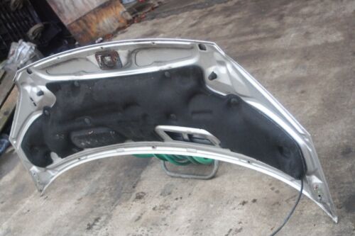 FORD TRANSIT MK7. WHITE BONNET SCRATCHED/STORAGE MARKS - Image 4