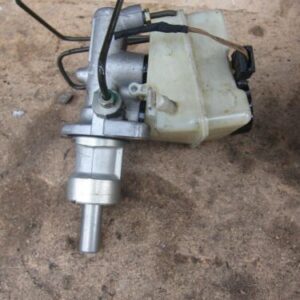 1998 MERCEDES BENZ SLK CONVERTIBLE. BRAKE MASTER CYLINDER