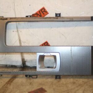 2015 RANGE ROVER SPORT L494. DK62-044E04-A CENTRE CONSOLE TRIM SURROUND