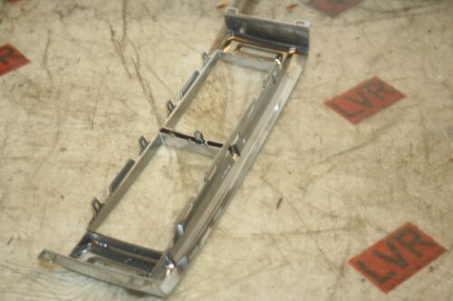 2015 RANGE ROVER SPORT L494. AIR VENTS CHROME SURROUND - Image 2