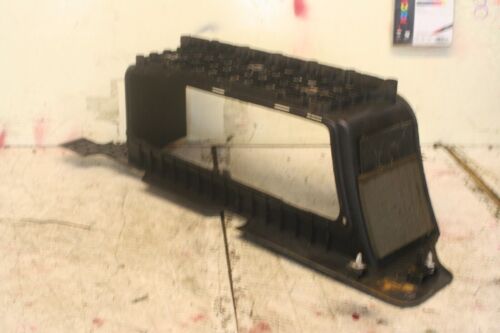 2014 FORD TRANSIT CUSTOM MK8. DRIVER SIDE STEP TRIM - Image 3