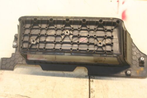 2014 FORD TRANSIT CUSTOM MK8. DRIVER SIDE STEP TRIM - Image 4