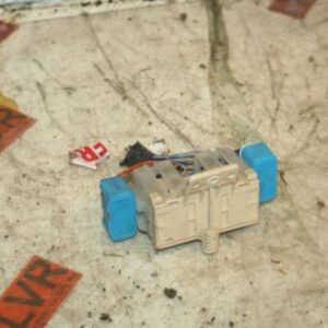 TOYOTA CELICA GEN6 ST202 2.0 PETROL. SMALL FUSE BOX HOUSING