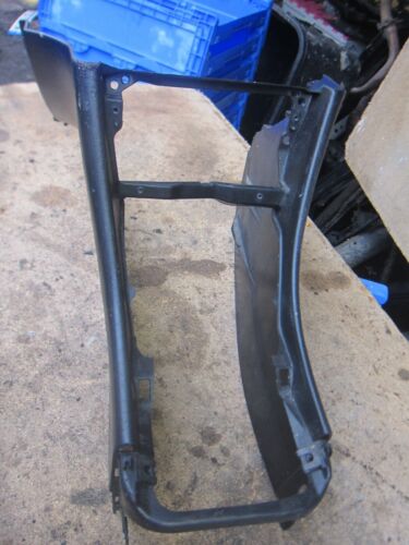 1998 TOYOTA CELICA GT 2.0 PETROL GEN 6. CENTRE CONSOLE GEAR SURROUND