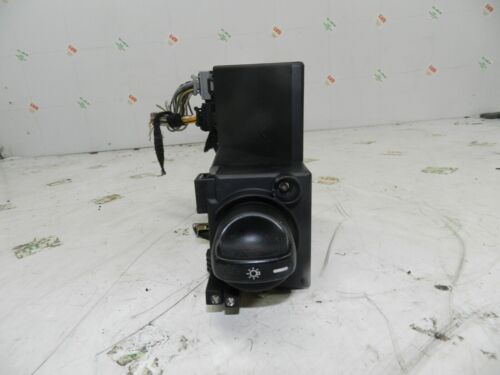 2002 MERCEDES BENZ E CLASS W210. HEAD LIGHT SWITCH - Image 2