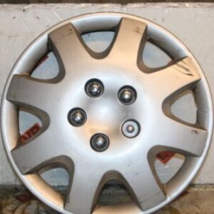 TOYOTA CELICA GEN6 ST202 2.0 PETROL. HUB CAP TRIM