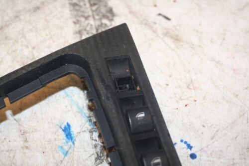 2004 BMW 318CI E46 CONVERTIBLE. WINDOW SWITCHES BROKEN SWITCH - Image 2