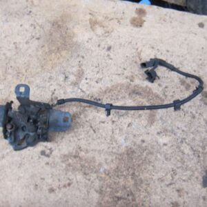 VOLKSWAGEN GOLF 1.8 T BONNET LATCH