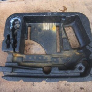2002 MINI ONE R50 MANUAL 1.6 PETROL. SPARE TOOL KIT HOUSING