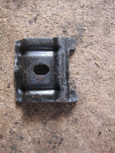 2006 SEAT LEON MK2 1.6 PETROL. BATTERY CLAMP - Image 2