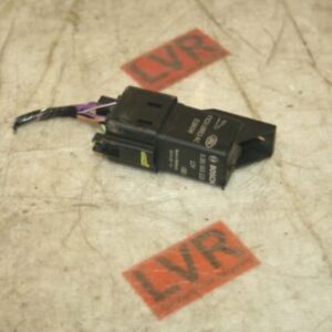 2015 RANGE ROVER SPORT L494. FX23-189E2-AC GLOW PLUG RELAY