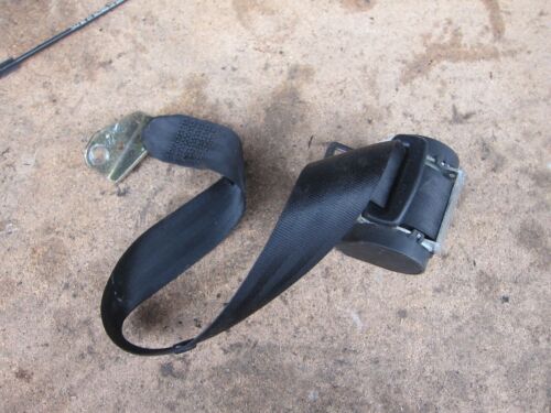 2006 SEAT LEON MK2 1.6 PETROL. DRIVER SIDE REAR SEATBELT OFF SIDE OSR