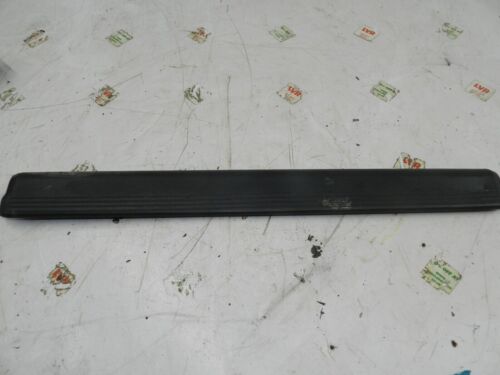2002 MERCEDES BENZ E CLASS W210. DOOR SILL TRIM 2106802135