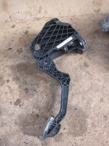 2006 SEAT LEON MK2 1.6 PETROL. CLUTCH PEDAL - Image 2