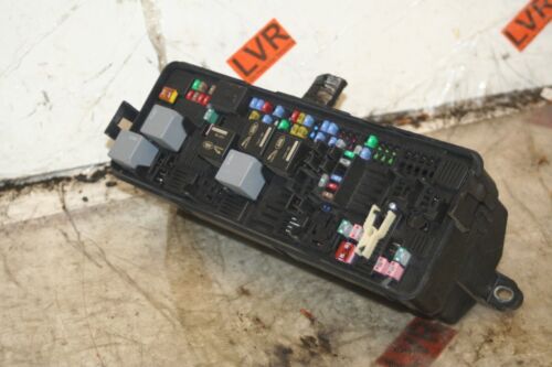 2015 RANGE ROVER SPORT L494 44V8. REAR FUSEBOX BOARD HPLA-14N030-AB
