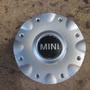2003 MINI R52 1.6 PETROL. WHEEL CENTRE CAP