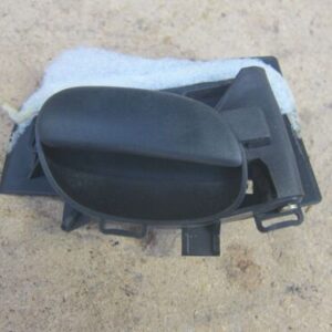 2002 PEUGEOT 206 2.0 HDI DIESEL MANUAL. DOOR INTERNAL HANDLE